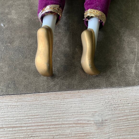 VINTAGE Porcelain Harlequin Bendable Doll Collectable - Picture 13 of 14